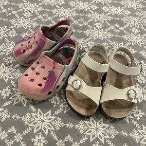 Toddler shoes size 4